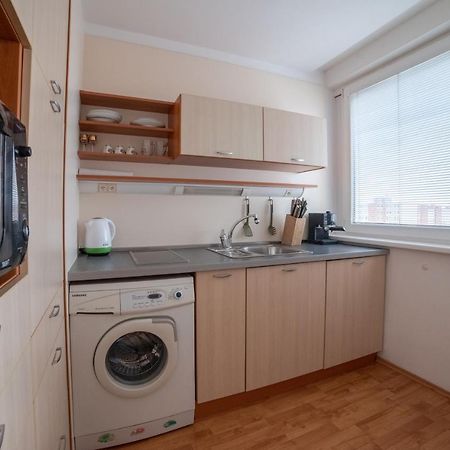 Strawberry Apartment Bratislava Luaran gambar